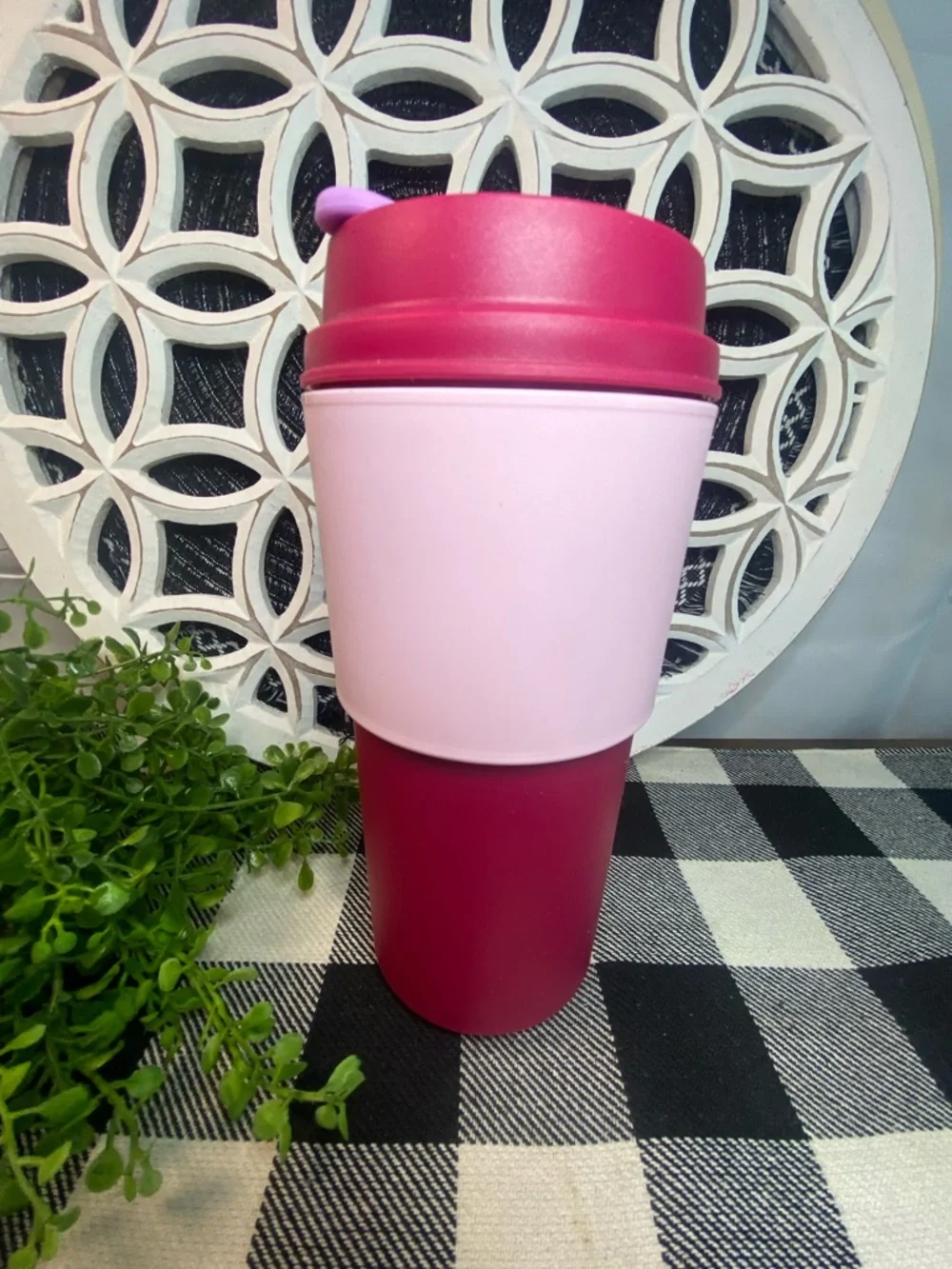 New Tupperware Two-Tone Pink Travel Mug - Dark Rose and Light Pink
